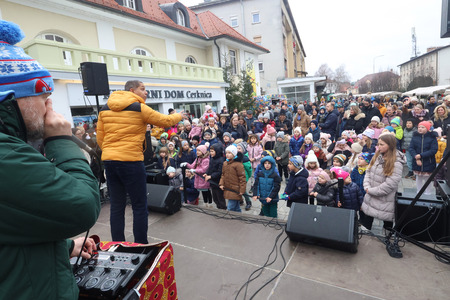 BOŽIČNI SEJEM Z OBISKOM TREH DOBRIH MOŽ 20 FOTO LJUBO VUKELIČ